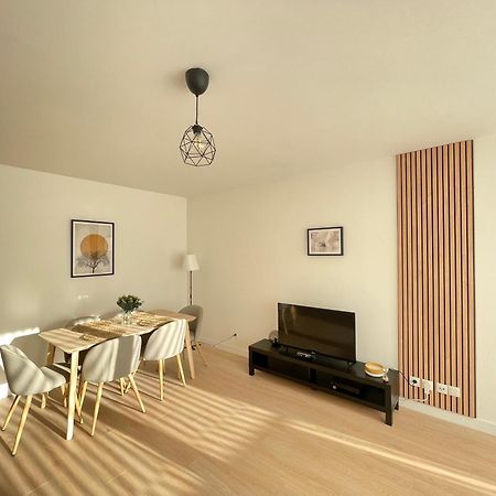Bel Appartement Pour 6 Avec Parking - Rive Gauche - 183 รูออง ภายนอก รูปภาพ